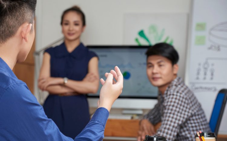  Ternyata Ini yang Bikin Karier Ngebut: Soft Skill yang Sering Diabaikan!